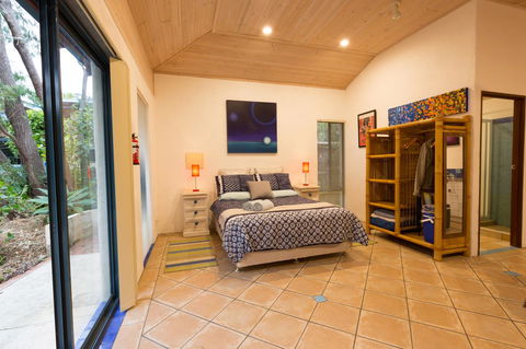 Par La Mer - Hobart Tourism 5