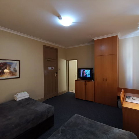 Criterion Hotel Perth - Tourism TAS 33