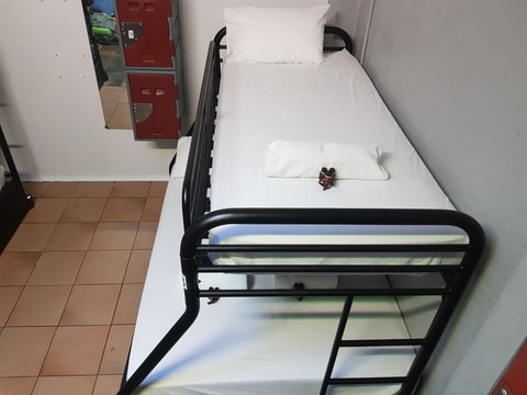 JJ's Backpackers - Tourism TAS 23