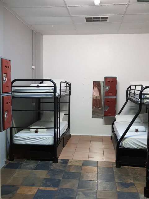 JJ's Backpackers - Tourism TAS 31