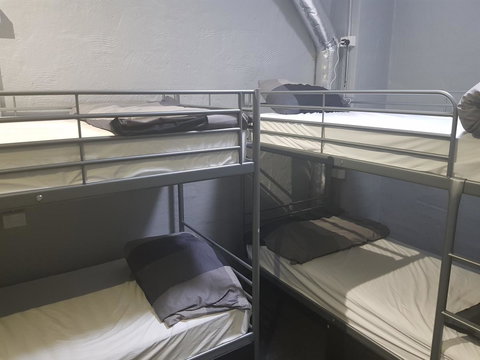 JJ's Backpackers - Tourism TAS 27