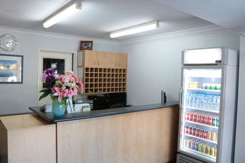 Canning Bridge Auto Lodge - Hobart Tourism 9