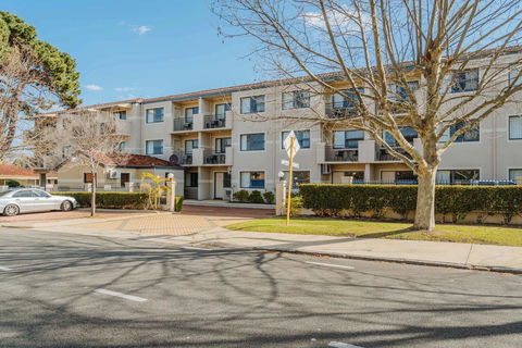 Canning Bridge Auto Lodge - Hobart Tourism 18