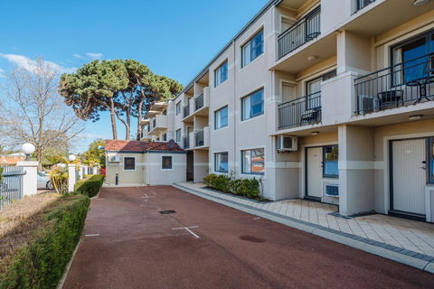 Canning Bridge Auto Lodge - Hobart Tourism 17