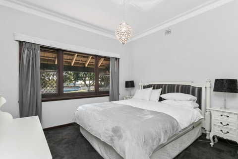 Heart Of Claremont Gem - Free WiFi - Tourism TAS 9