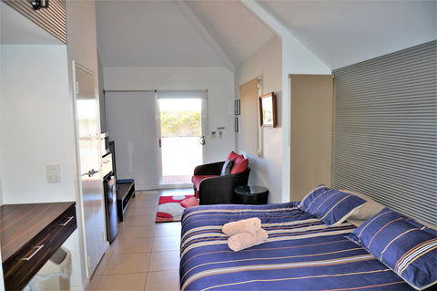 Osprey Holiday Village Unit 203 1 Bedroom - Tourism TAS 5