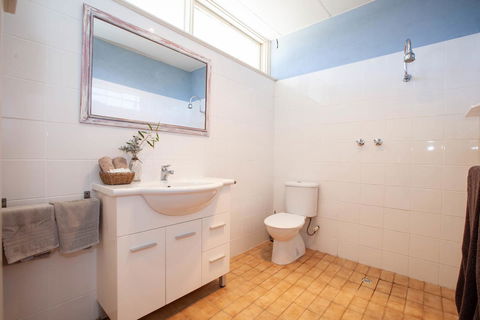 EUCLA MOTOR HOTEL - Tourism TAS 13