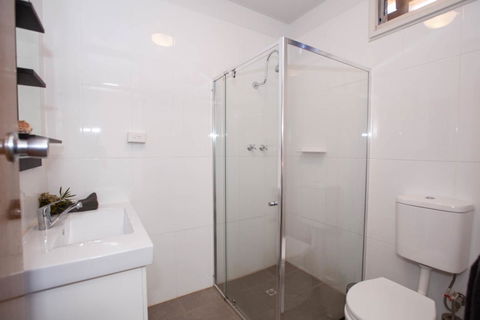EUCLA MOTOR HOTEL - Tourism TAS 22