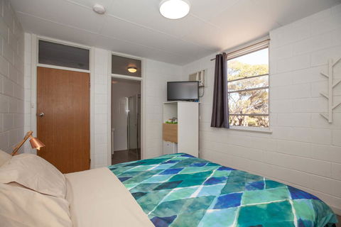 EUCLA MOTOR HOTEL - Tourism TAS 23