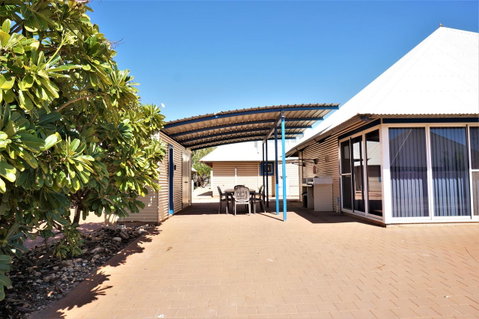 Osprey Holiday Village Unit 120 - Plenty Of Room For A Large Family - Tourism TAS 17