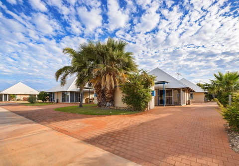 Osprey Holiday Village Unit 120 - Plenty Of Room For A Large Family - Tourism TAS 22