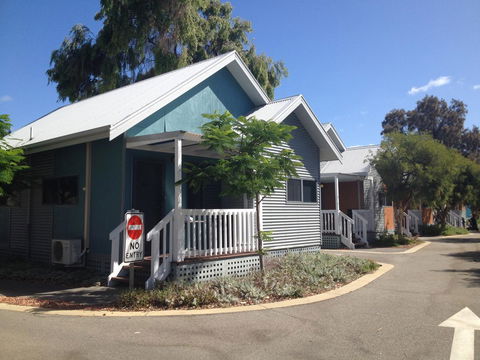 Mandurah Ocean Marina Chalets - Tourism TAS 38