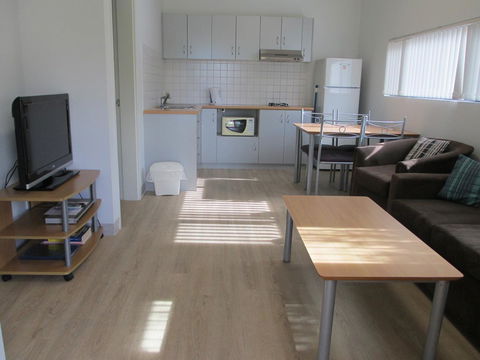 Mandurah Ocean Marina Chalets - Tourism TAS 39