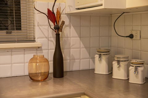Central Perth Value Apartment - Hobart Tourism 10