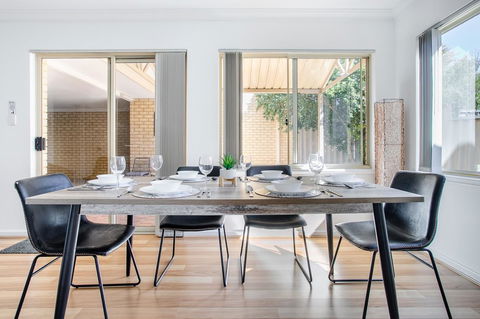 Jane Residence - Hobart Tourism 15