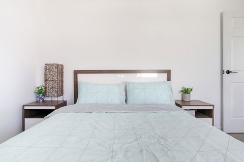 Jane Residence - Hobart Tourism 30