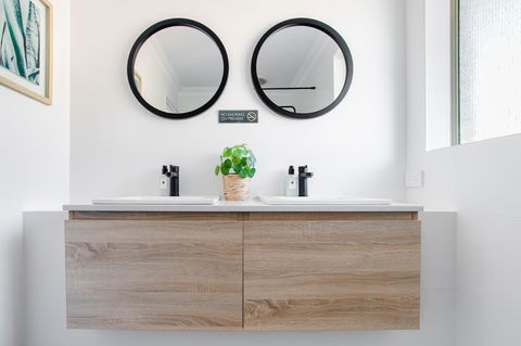 Jane Residence - Hobart Tourism 36