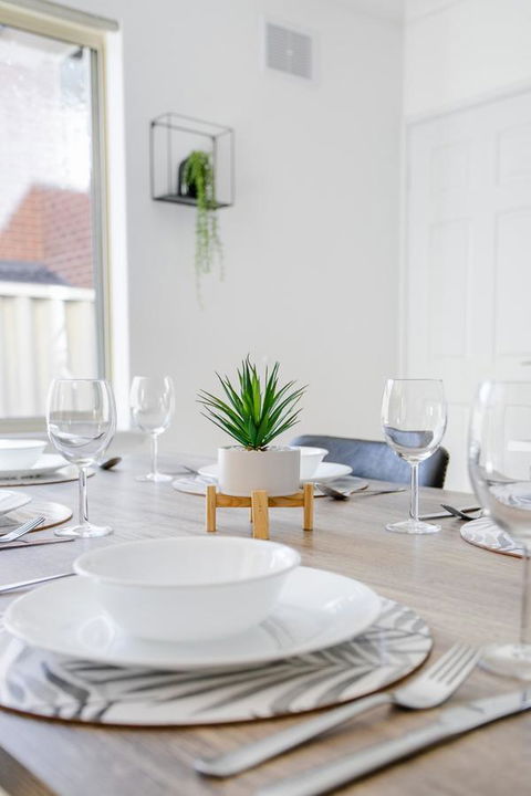 Jane Residence - Hobart Tourism 18
