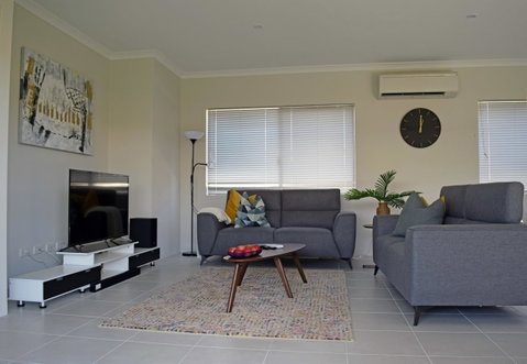 The Kingsleyâ€™s Place â€“ Piara Waters - Tourism TAS 3