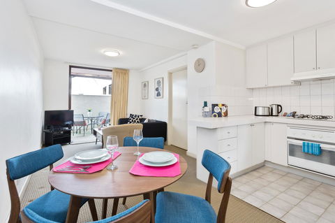 South Perth Executive Apartment - Hobart Tourism 0