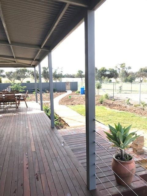 The Mains Guest House 2 Bedroom Farm Stay - Hobart Tourism 13