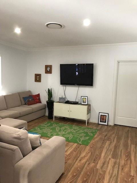 The Mains Guest House 2 Bedroom Farm Stay - Hobart Tourism 12