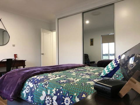 The Mains Guest House 2 Bedroom Farm Stay - Hobart Tourism 6