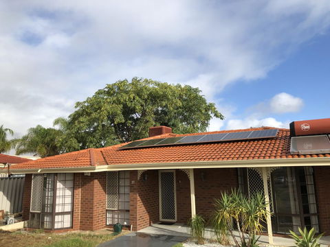 Charming Quiet Lodge-2 Minutes Walk To Shopping Complex - Hobart Tourism 23
