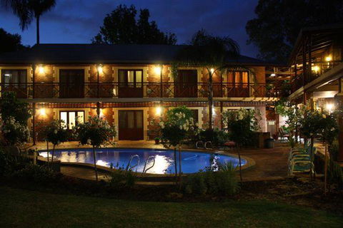 Heritage Country Motel - Tourism TAS 27