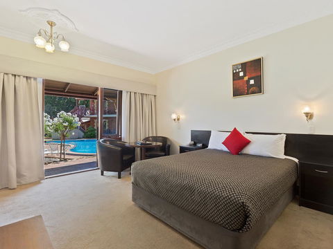 Heritage Country Motel - Tourism TAS 17