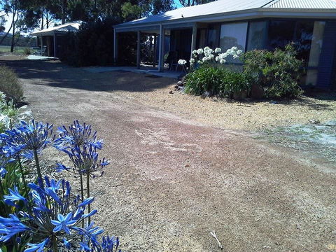 Cosy Corner Chalets - Hobart Tourism 11