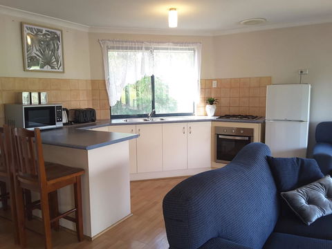 Cosy Corner Chalets - Hobart Tourism 5