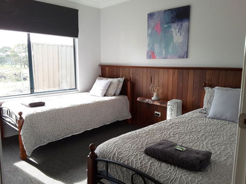 Cosy Corner Chalets - Hobart Tourism 6