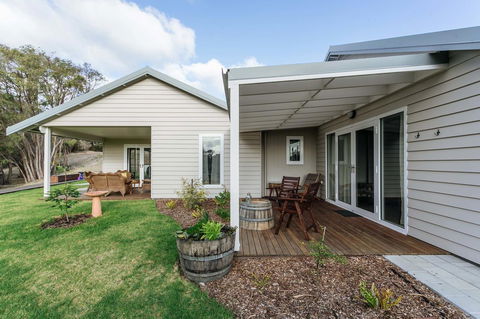 Stablebase - Hobart Tourism 4