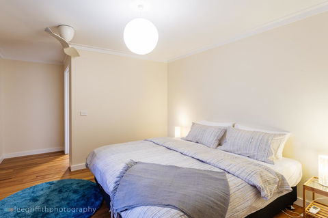 Stablebase - Hobart Tourism 13