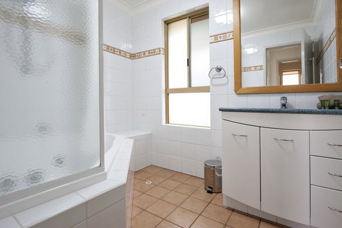 Mandalay Holiday Resort And Tourist Park - Tourism TAS 12