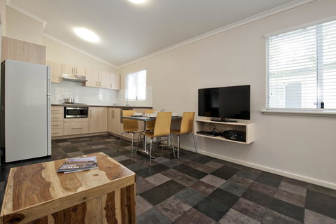 Mandalay Holiday Resort And Tourist Park - Tourism TAS 25