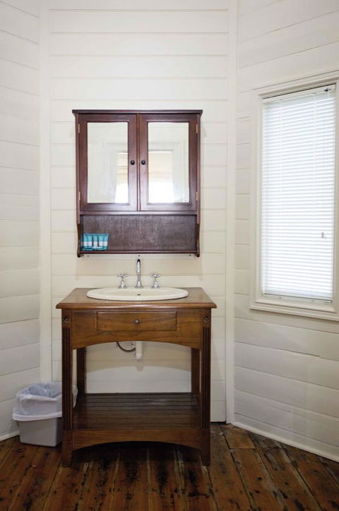 Hopetoun Motel & Chalet Village - Tourism TAS 32