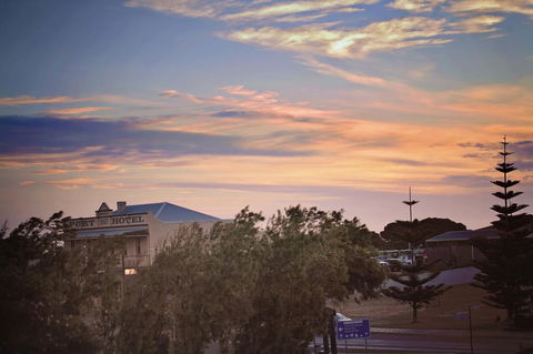 Hopetoun Motel & Chalet Village - Tourism TAS 36