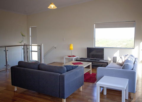 Hopetoun Motel & Chalet Village - Tourism TAS 31