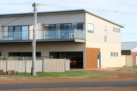 Hopetoun Motel & Chalet Village - Tourism TAS 21