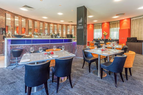 Bunbury Hotel Koombana Bay - Hobart Tourism 13