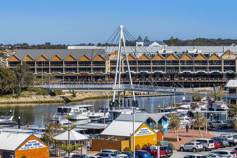 A 406 FANTASTIC OCEAN BEACH And MARINA VIEW APT - MANDURAH - Tourism TAS 23