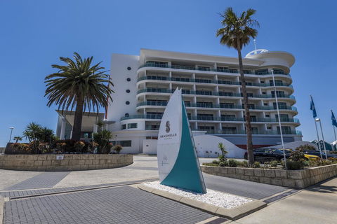 A 406 FANTASTIC OCEAN BEACH And MARINA VIEW APT - MANDURAH - Tourism TAS 3