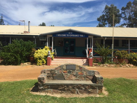 Esperance YHA - Hobart Tourism 6