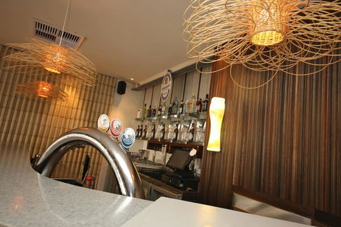 The Marina Hotel - Mindarie - Hobart Tourism 10