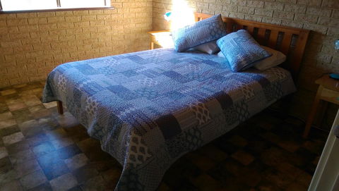 Kestrel Chalets - Tourism TAS 7