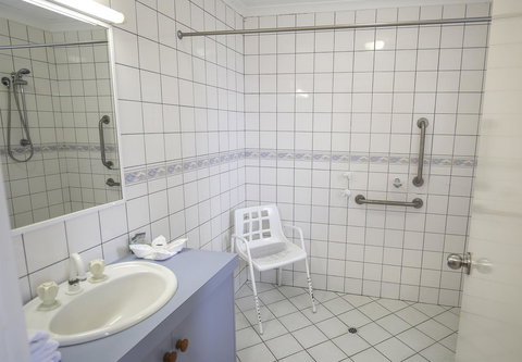 Esplanade Hotel Busselton - Tourism TAS 34