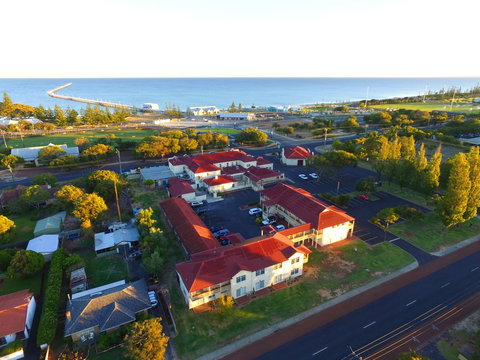 Esplanade Hotel Busselton - Tourism TAS 28
