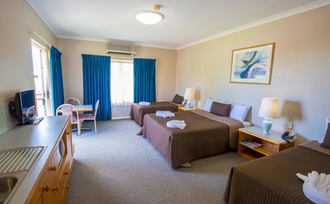 Esplanade Hotel Busselton - Tourism TAS 23